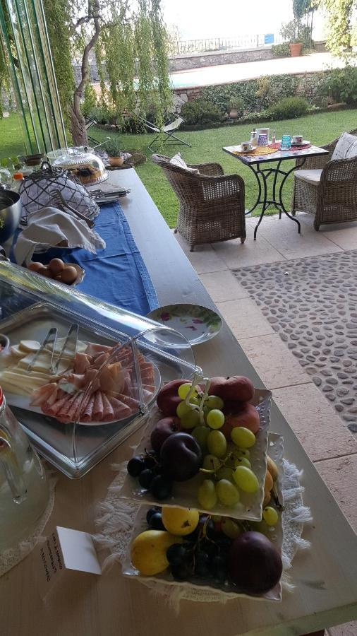 B&B Poggio Caiar Caprino Veronese Exterior photo
