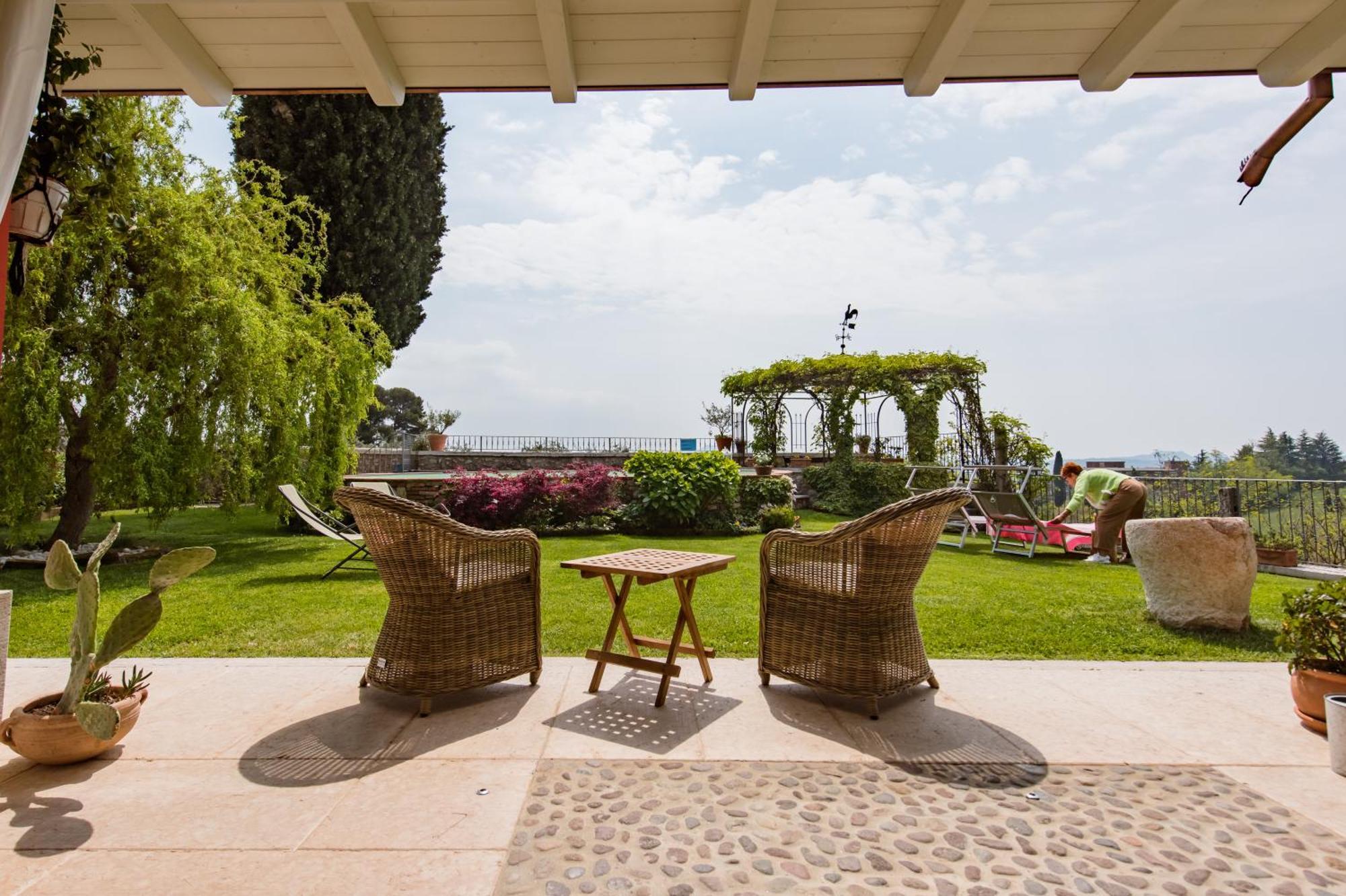 B&B Poggio Caiar Caprino Veronese Exterior photo